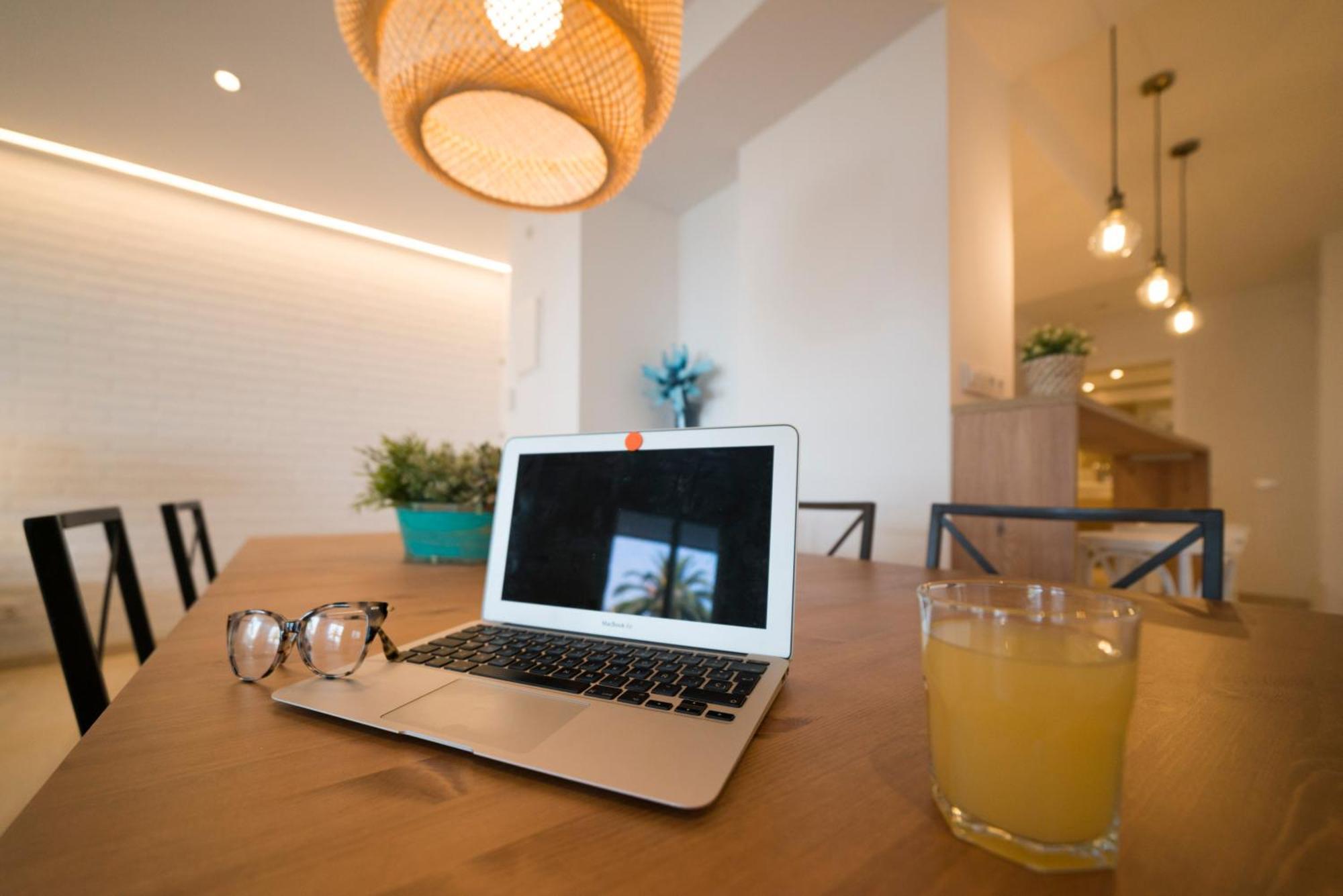 Mediterraneo シッチェス 部屋 写真